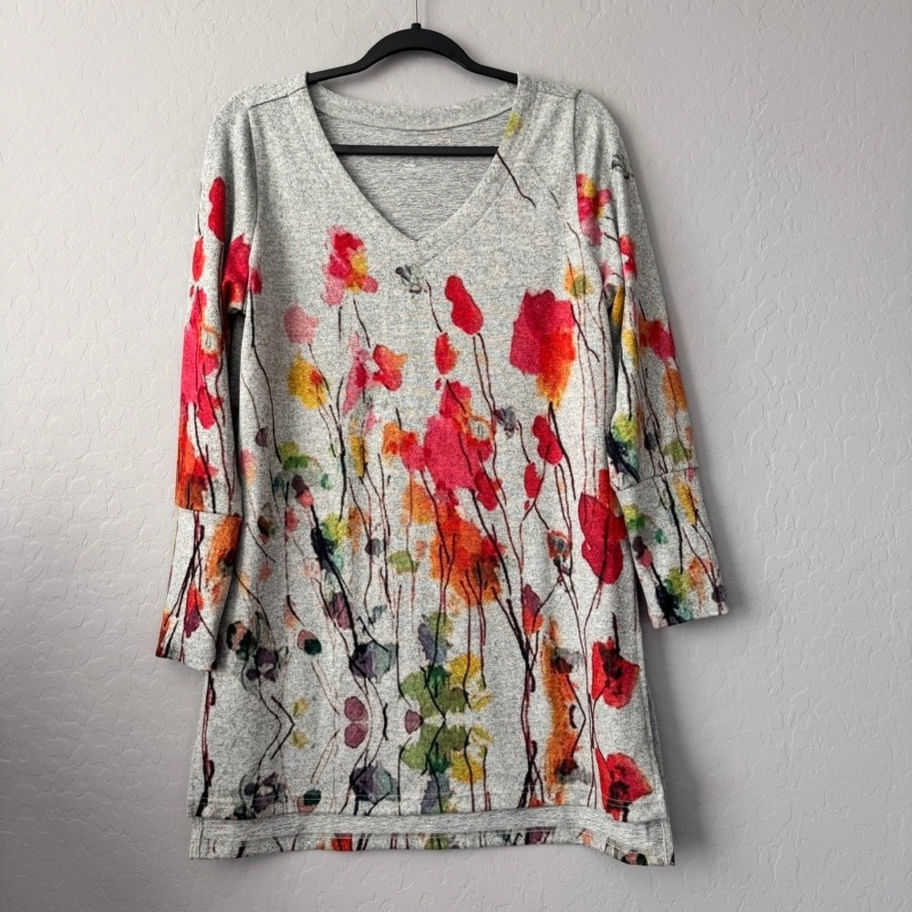 Soft Surroundings Medium Tunic Heather Grey Long Sleeve Floral Watercolor V-Neck